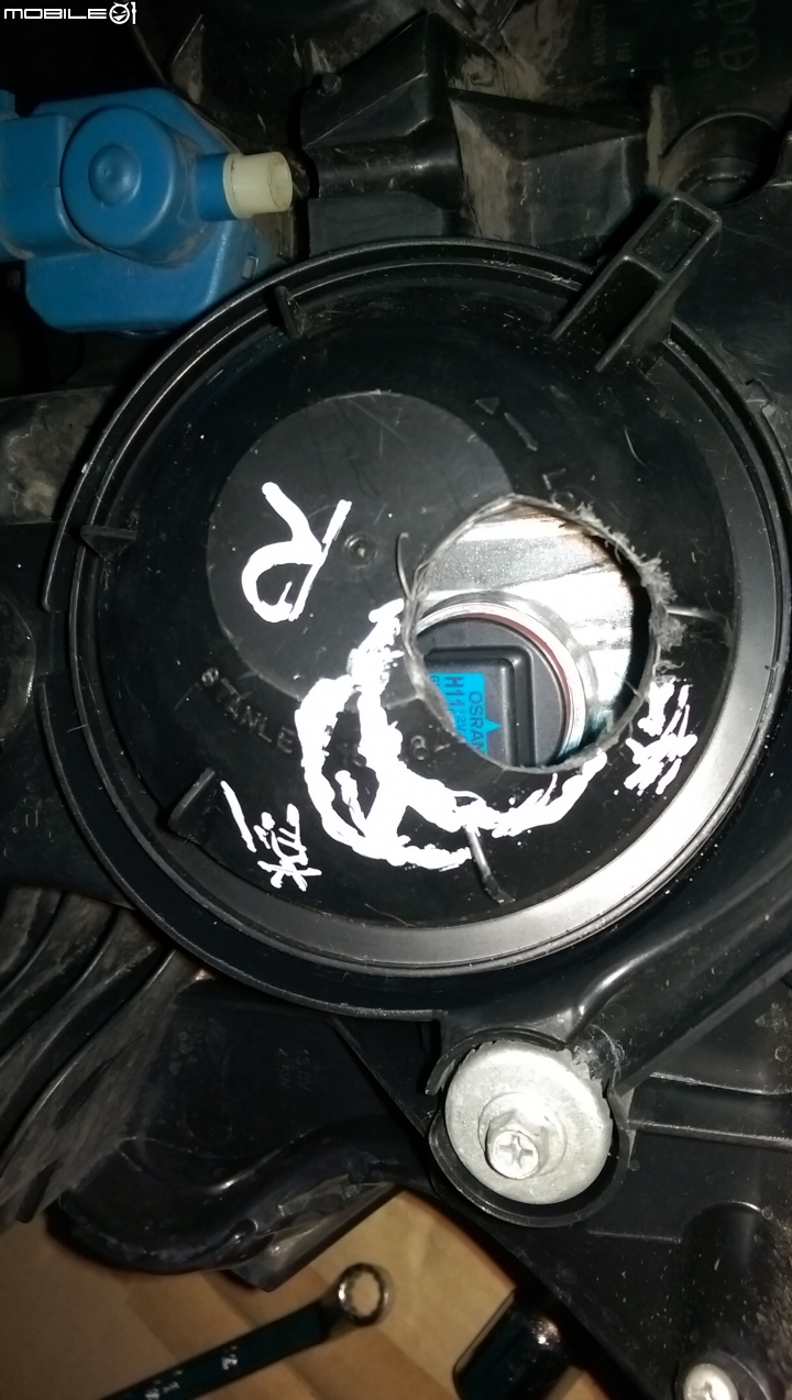 國內廠牌 LED大燈 H11 4300K安裝分享 (再發文)