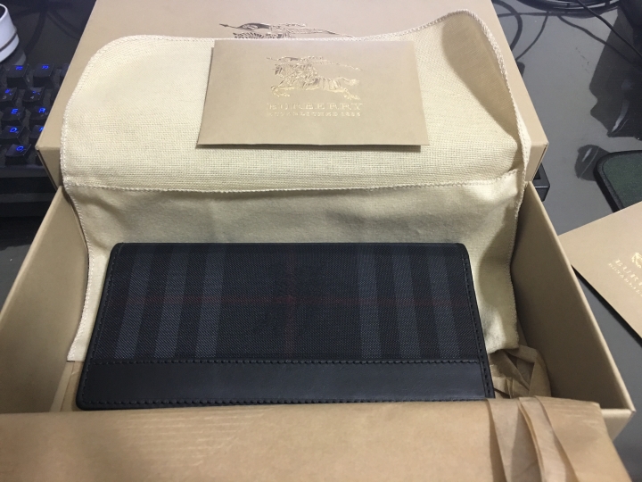 BURBERRY Continental Horseferry格紋長夾開箱