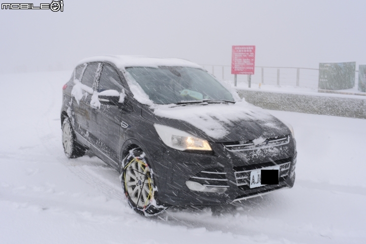 Ford kuga 2WD 合歡山賞雪