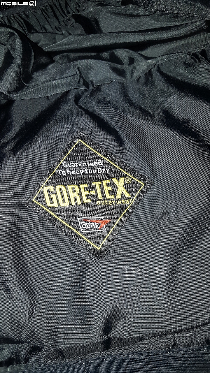 The North Face gore-tex 外套這是真的還是假貨