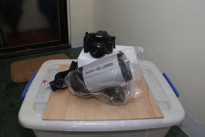 給自己的生日禮物開箱-神牛 GODOX 250W 棚燈套件組