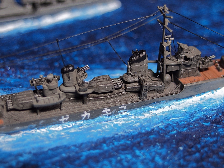 青島文化教材 1/700驅逐艦 雪風號及丹陽艦