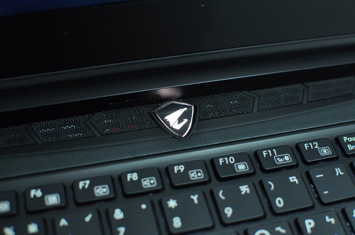 AORUS X5S V5新單顯卡機王降臨