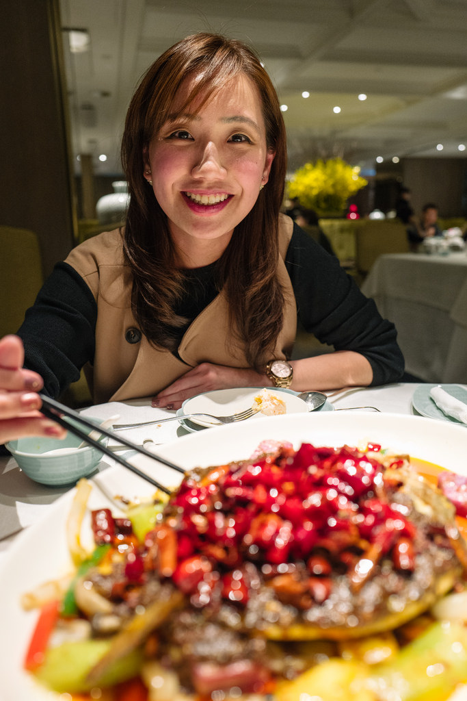 [台北信義] 台北君悅酒店雲錦中餐廳主廚從四川帶回的精彩季節新菜-諸葛椒麻烤魚