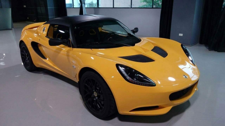 淬煉賽道上的輕裝戰馬 Lotus Elise 20th