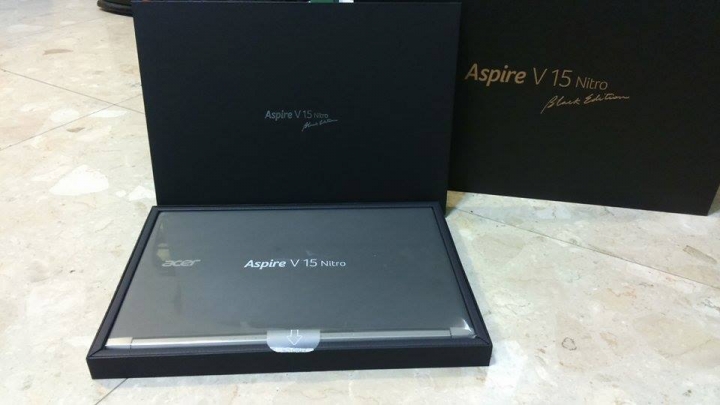 【簡易開箱】Aspire V Nitro  VN7-592G-739Z