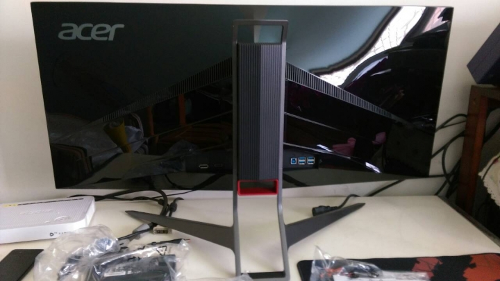 Acer predrtor x34 小開箱
