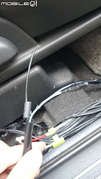 [分享]DIY更換07年WISH車用數位電視盒