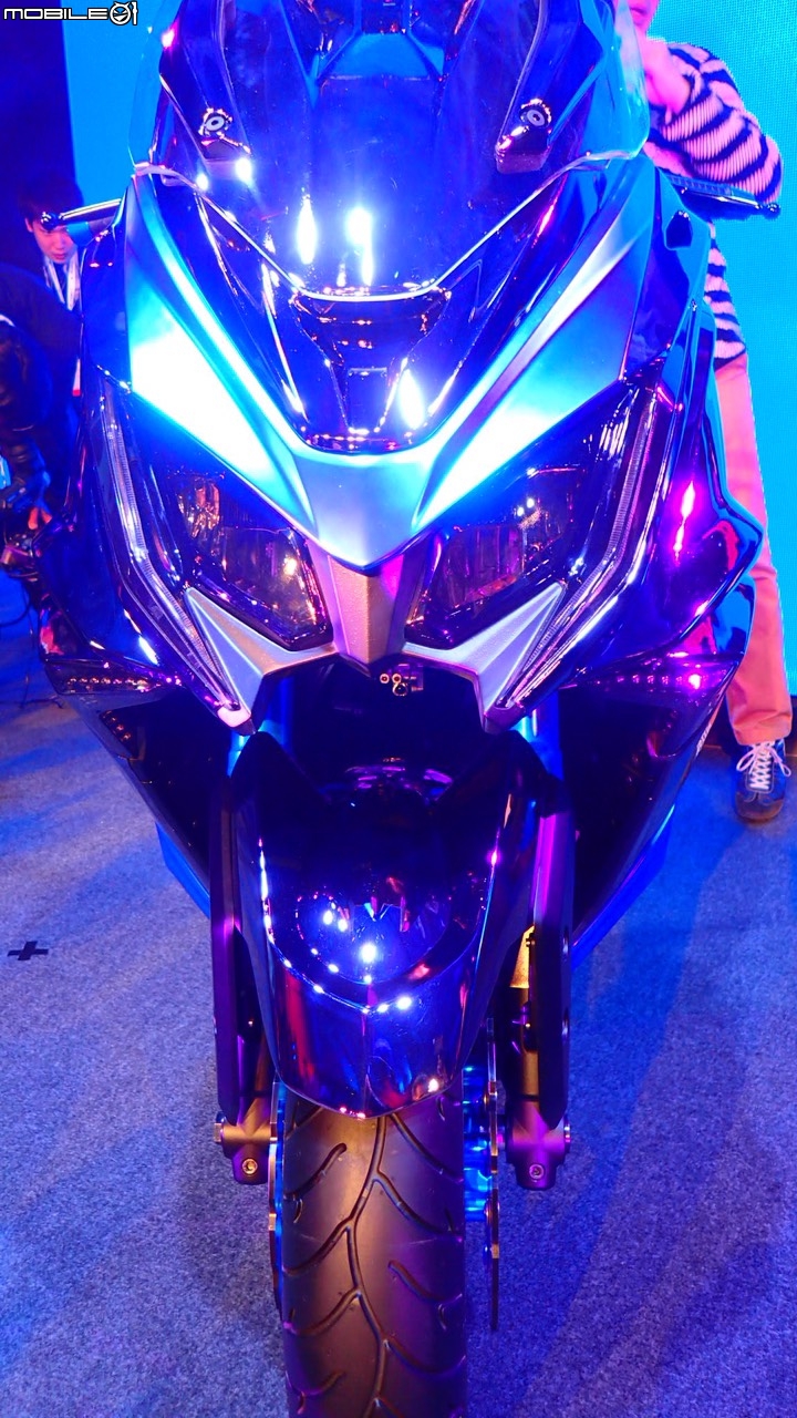 [海外快訊]國產雙缸再一發！KYMCO 光陽日本全新推出 K50 Concept 雙缸大型重機！
