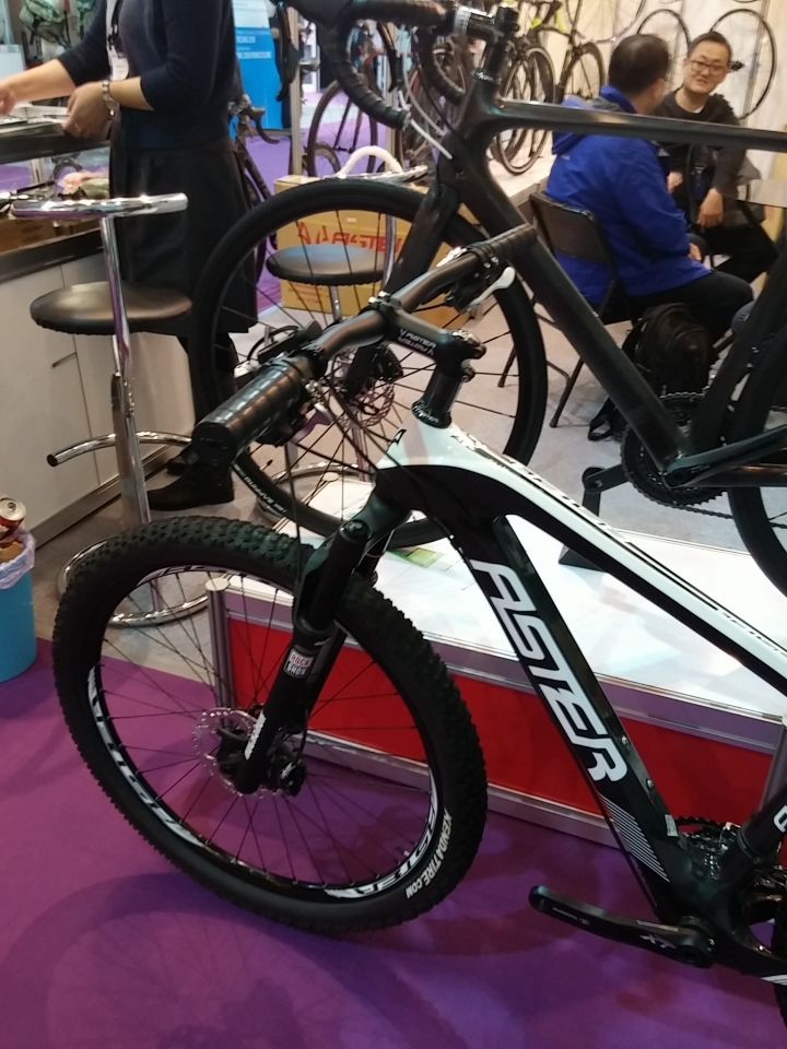 [分享]ASTER 攤位 2016年