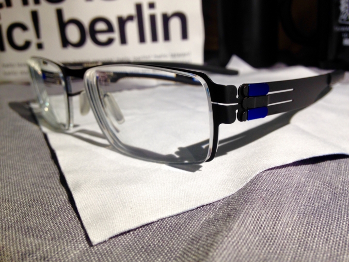 [開箱] ic! berlin wasserflut black + essilor A3 1.6 之淚汪汪開箱