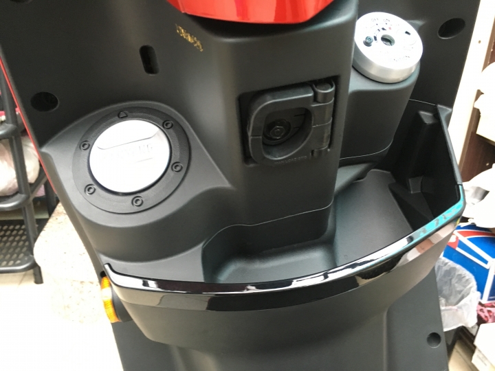 2016 NEW Mii 110 特仕版-紅 開箱