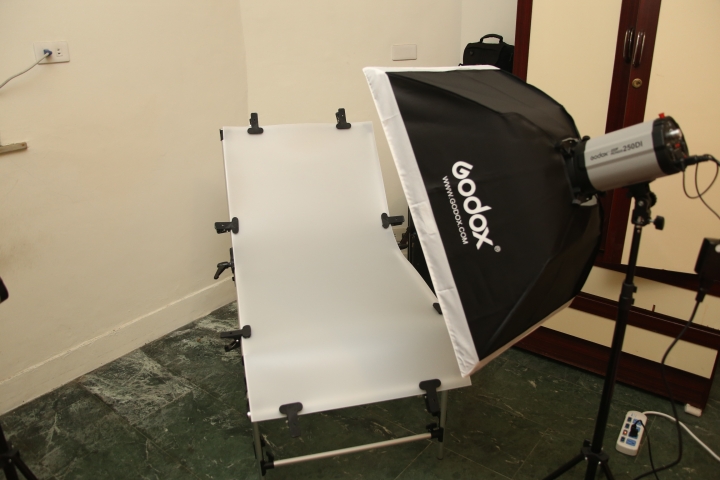 給自己的生日禮物開箱-神牛 GODOX 250W 棚燈套件組