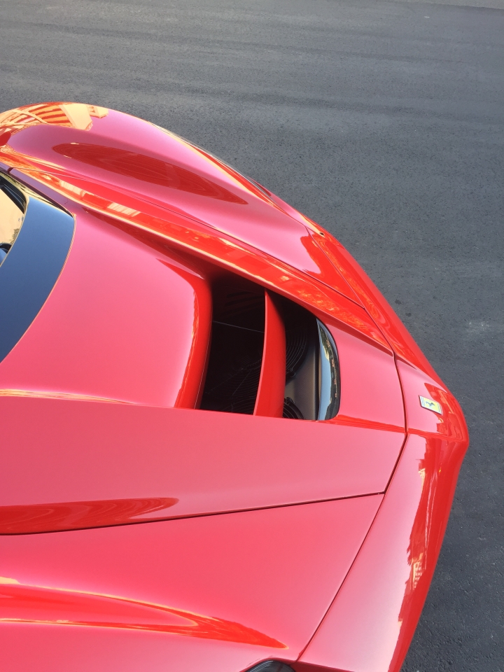 台北市慶城街LaFerrari