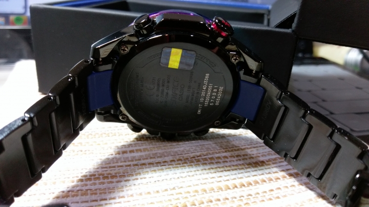 卡西歐 EDIFICE  EQB-500RBB-2A 賽車錶 Red Bull聯名款