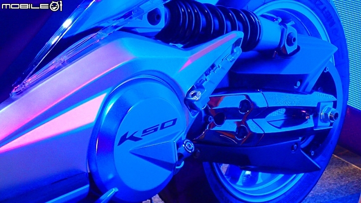 [海外快訊]國產雙缸再一發！KYMCO 光陽日本全新推出 K50 Concept 雙缸大型重機！