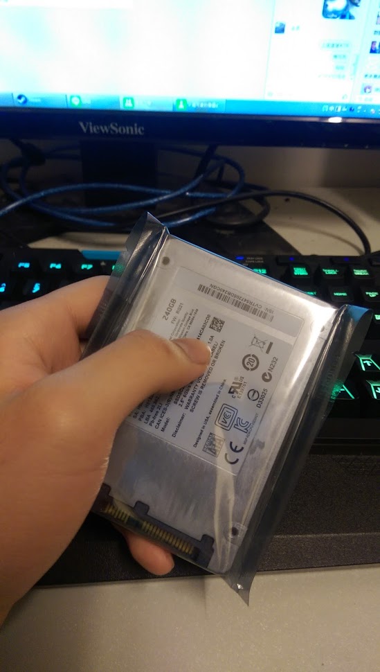 [開箱] Intel SSD 535 240G 簡易開箱