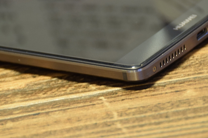 冰芯低耗 金屬工藝 超高屏佔 華為 HUAWEI MATE 8 花粉超值體驗