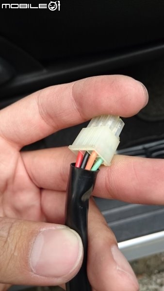 [分享]DIY更換07年WISH車用數位電視盒
