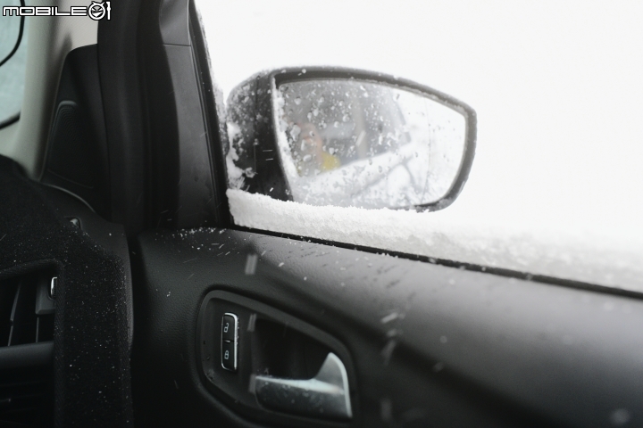 Ford kuga 2WD 合歡山賞雪