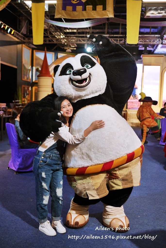 [澳門] 早餐好歡樂,到「體驗夢工場」讓功夫熊貓坐檯陪你吃早餐