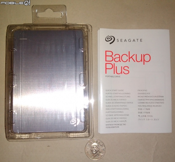 [開箱] Seagate Backup Plus 4TB USB3.0 2.5吋 行動硬碟 STDR4000301