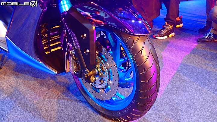 [海外快訊]國產雙缸再一發！KYMCO 光陽日本全新推出 K50 Concept 雙缸大型重機！