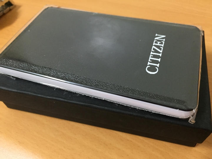 [簡單開箱] CITIZEN AT9031-52L 光動能電波錶(金城武廣告款)
