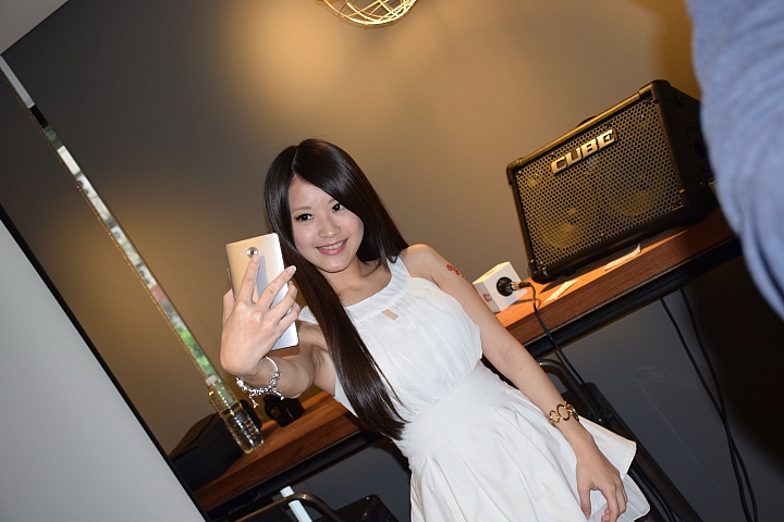 冰芯低耗 金屬工藝 超高屏佔 華為 HUAWEI MATE 8 花粉超值體驗