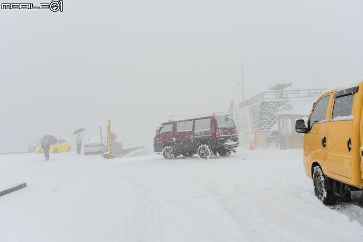 Ford kuga 2WD 合歡山賞雪