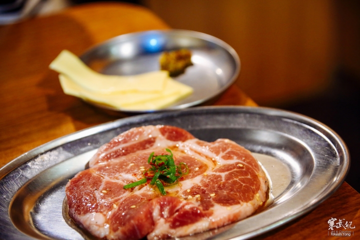 大阪燒肉雙子Futago 林森店｜超喧囂大阪流日式燒肉‧下班快來喝酒吃肉！