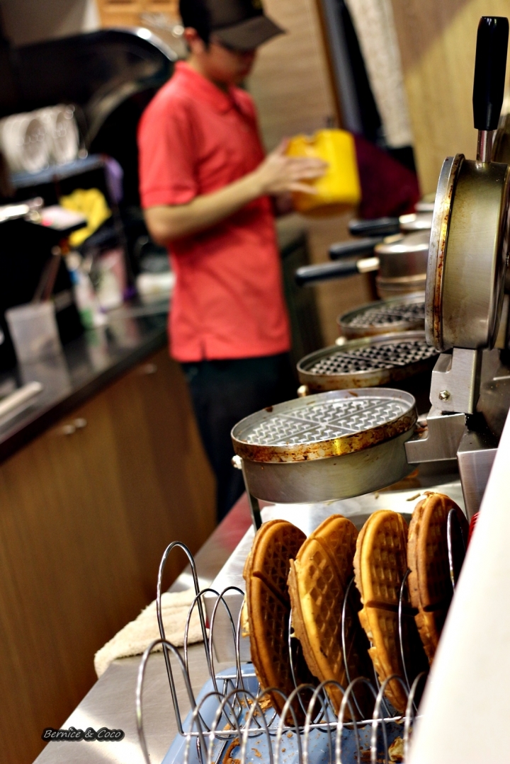 小木屋鬆餅(板橋中山店)#台大和交大校園排隊美食(板橋新埔站)