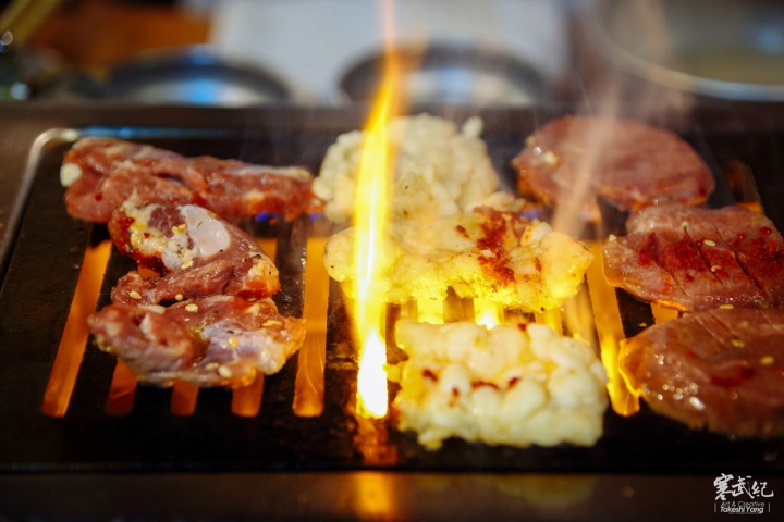 大阪燒肉雙子Futago 林森店｜超喧囂大阪流日式燒肉‧下班快來喝酒吃肉！