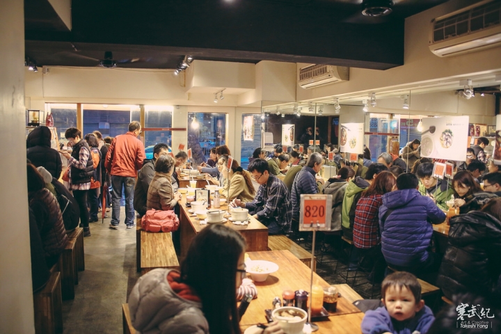 捷運善導寺‧雙月食品社｜張忠謀也愛這一味‧養生溫補古早味雞湯！