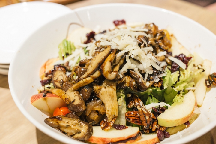 [台北大安][蔬食]又一家相當驚艷的MiaCucina (My Kitchen)復興店初體驗
