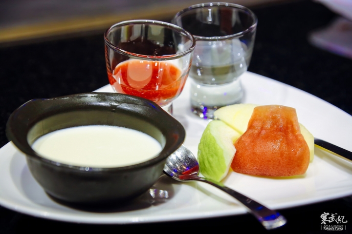 捷運劍南路站‧九鼎鐵板燒｜18oz超厚切沙朗牛排‧雙人鐵板燒驚奇饗宴！