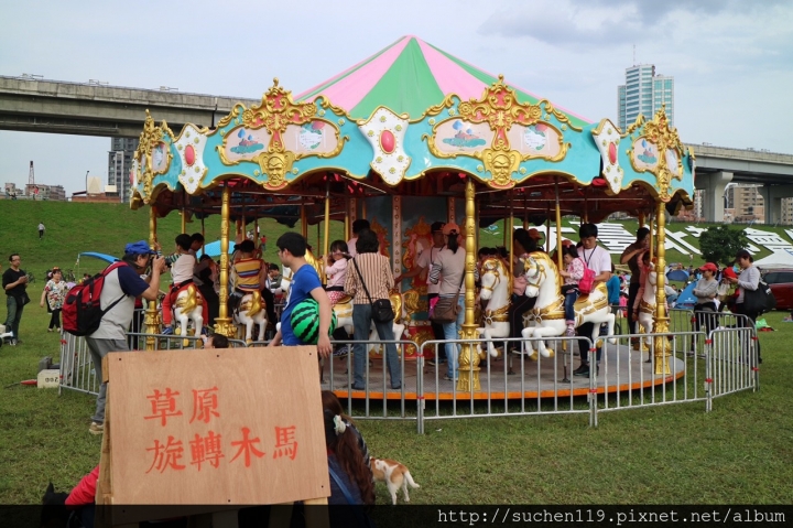 新北市野餐日吃不完拍不完笑不停~春天就是要野餐阿~