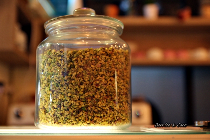 O Rose 花朵造型的高品質冰淇淋店/(台北美食)(捷運忠孝敦化站)