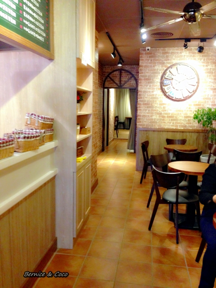 小木屋鬆餅(板橋中山店)#台大和交大校園排隊美食(板橋新埔站)