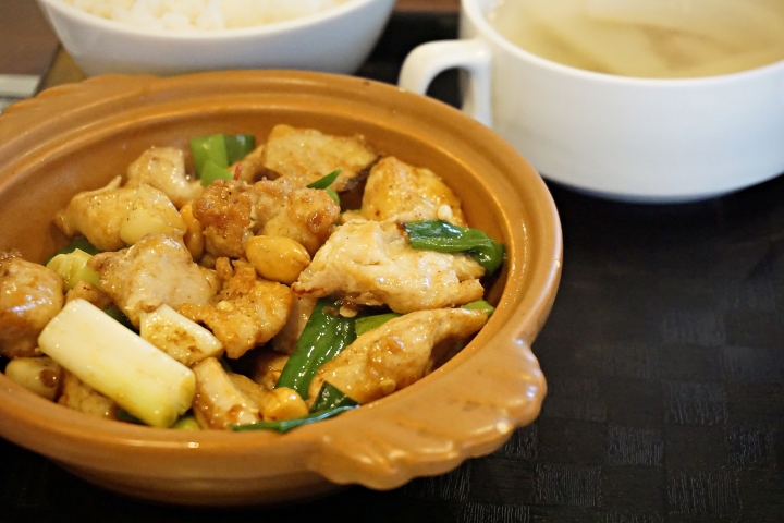 【風吟餐飲館】推現炒中式簡餐