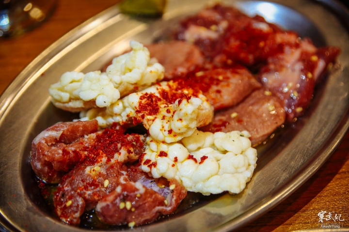 大阪燒肉雙子Futago 林森店｜超喧囂大阪流日式燒肉‧下班快來喝酒吃肉！