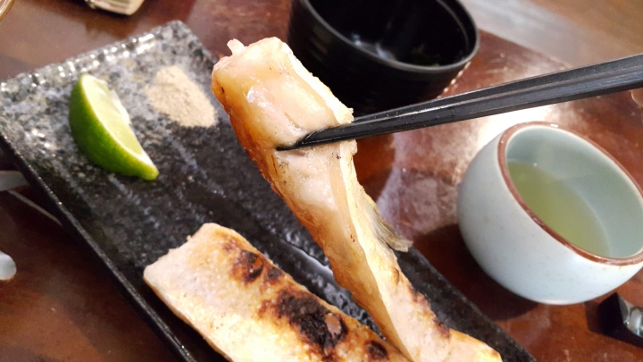 畔の食堂。離家頗近的美味食堂