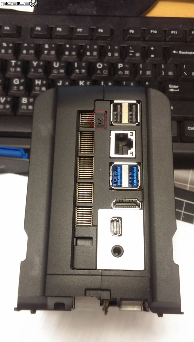 Acer Revo One RL85拆機