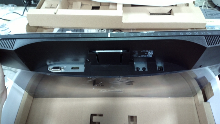 DELL S2316H 開箱