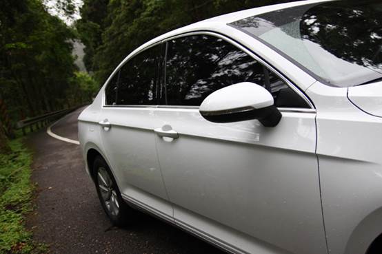 「走吧！跟著感覺前進，開著Passat B8 280 TSI的微旅行」
