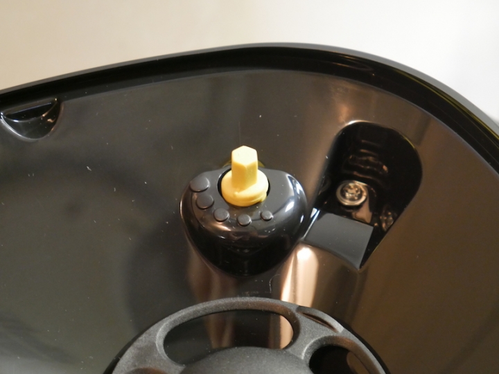 [開箱] Philips 2000 HD8650 全自動義式咖啡機，一鍵完工、適合全家人的入門咖啡機