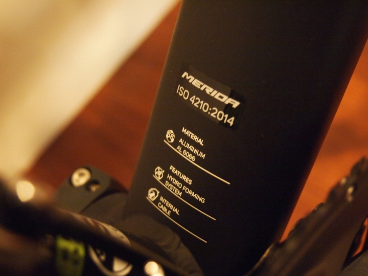 MERIDA Scultura 400 TW 開箱分享
