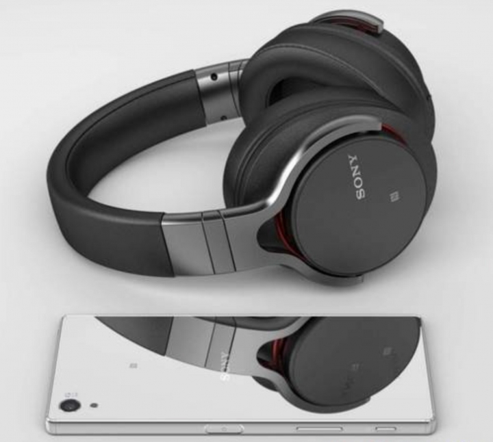 SONY Z5P  廣告中的耳罩耳機