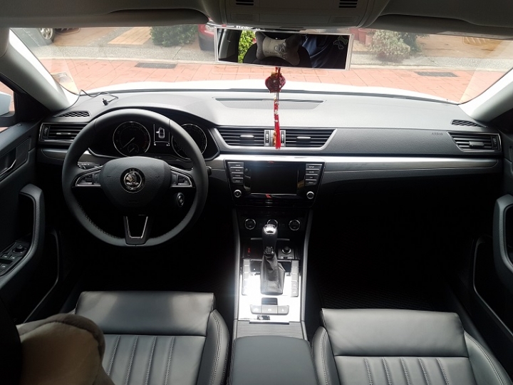 superb 1.8TSI 開箱 只有照片.內容少