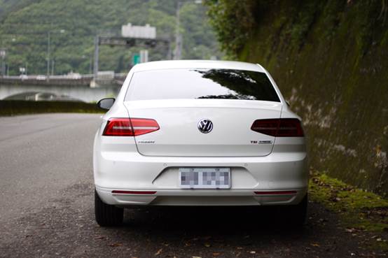 「走吧！跟著感覺前進，開著Passat B8 280 TSI的微旅行」
